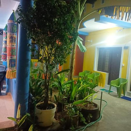 Squirrel Nest Guest House Махабалипурам Екстериор снимка